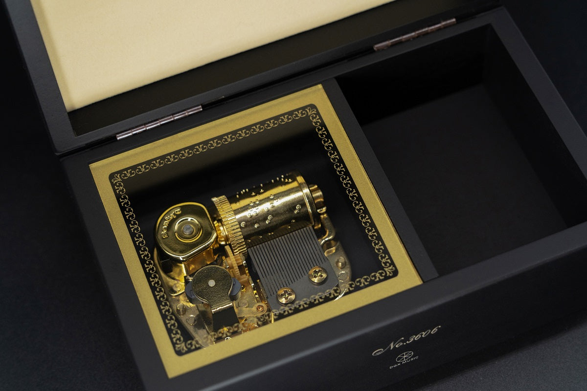 Glory to Hong Kong 23notes Music Box